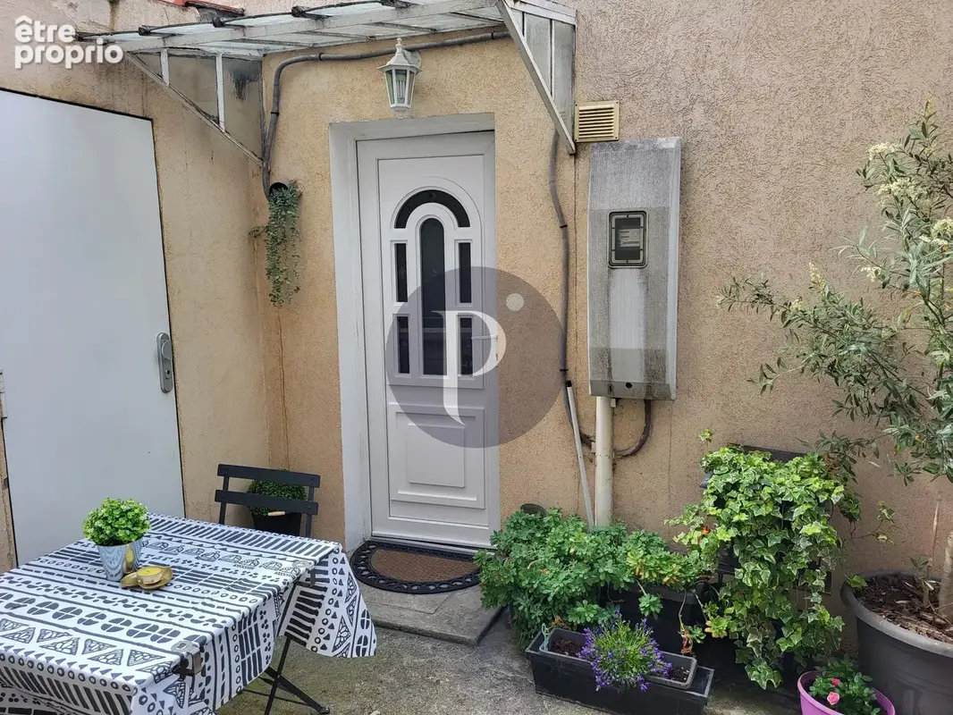 Photo Maison à Villejuif au prix de 267 500€