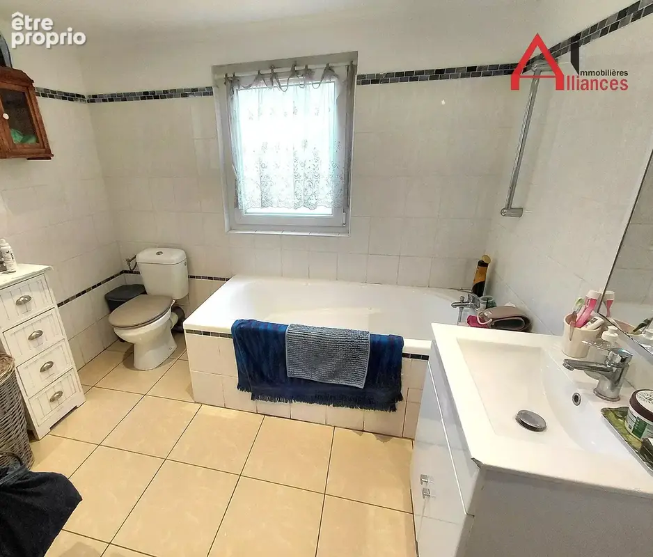 Maison 6 pièces 80 m² à vendre à Gamaches (80220) - photo 9