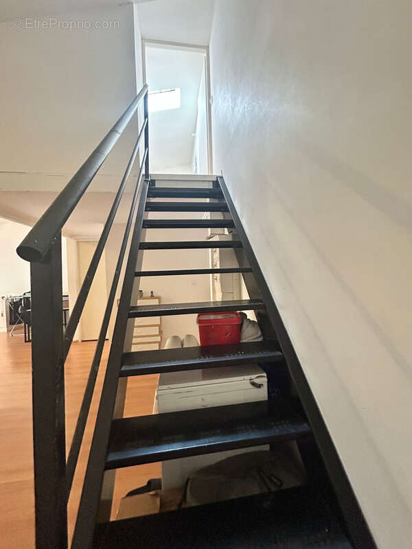 Appartement à SAINT-LAURENT-DE-LA-SALANQUE