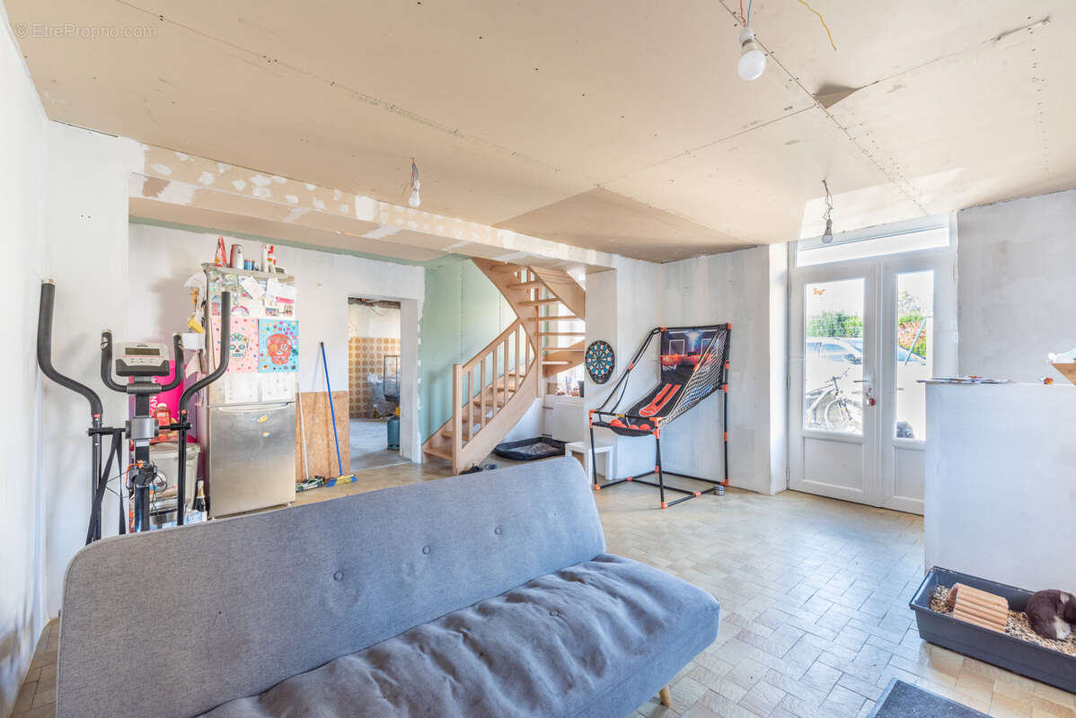 Maison à SAINTE-FLORINE