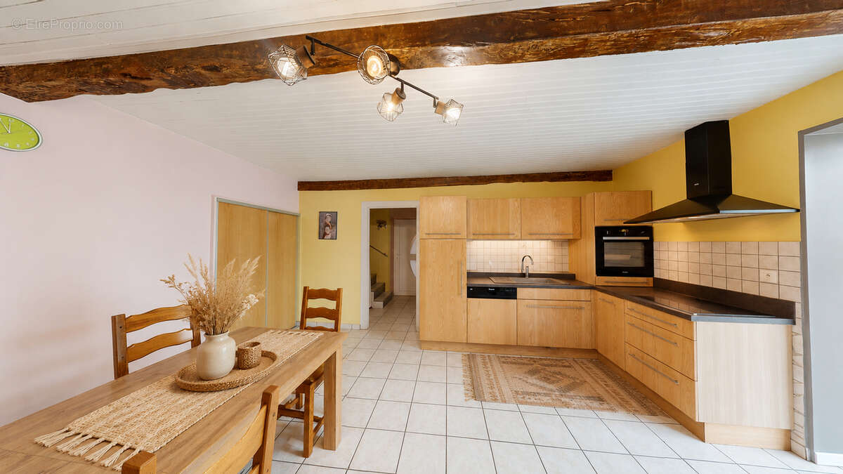 Maison à SAINT-GALMIER