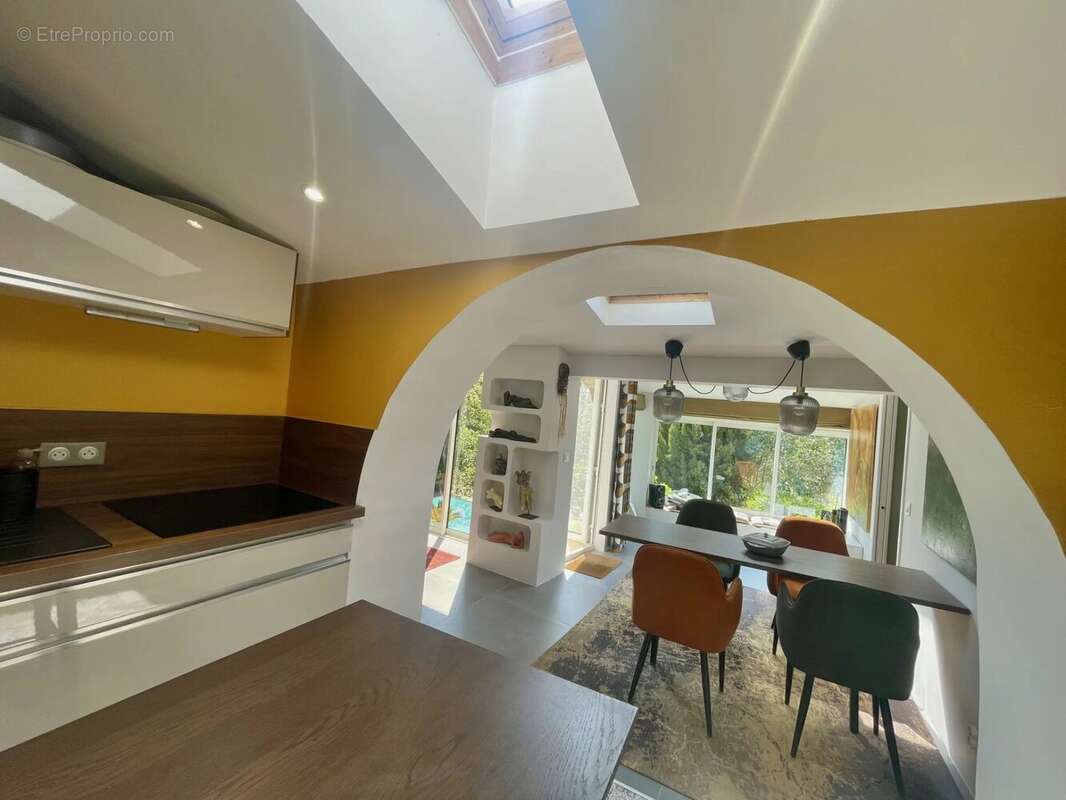 Maison à CAGNES-SUR-MER