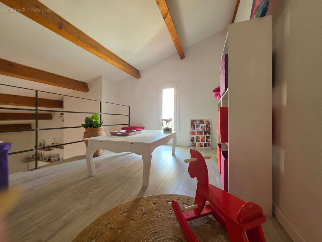 Maison Familiale T5 avec Piscine - Perpignan - photo 14