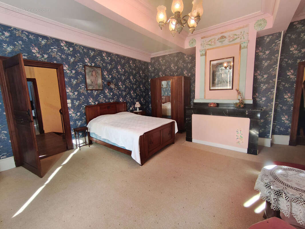 Maison à SAINT-GIRONS