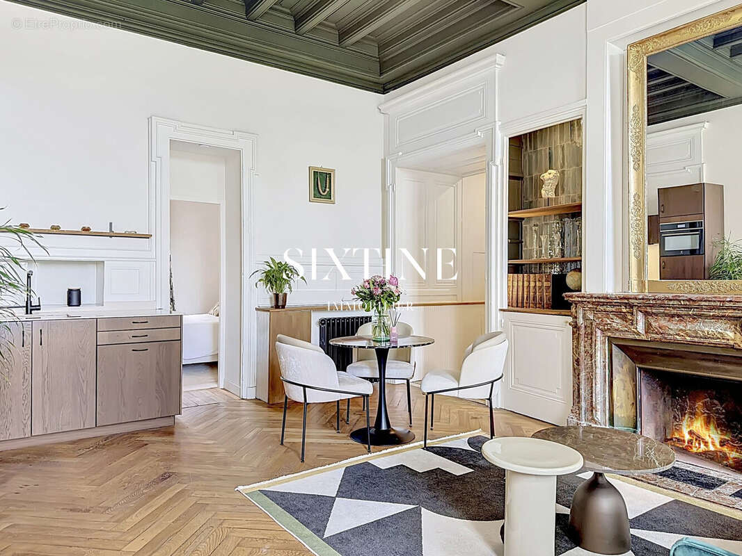 Appartement à SAINT-CYR-AU-MONT-D'OR