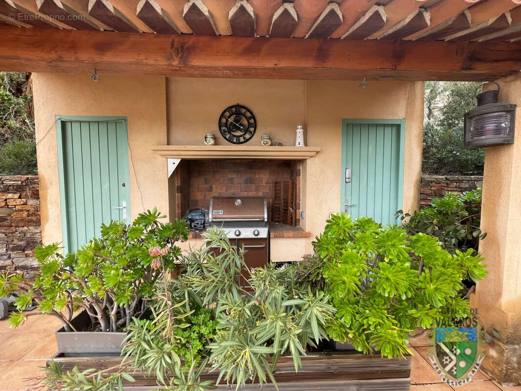 Maison à LA LONDE-LES-MAURES