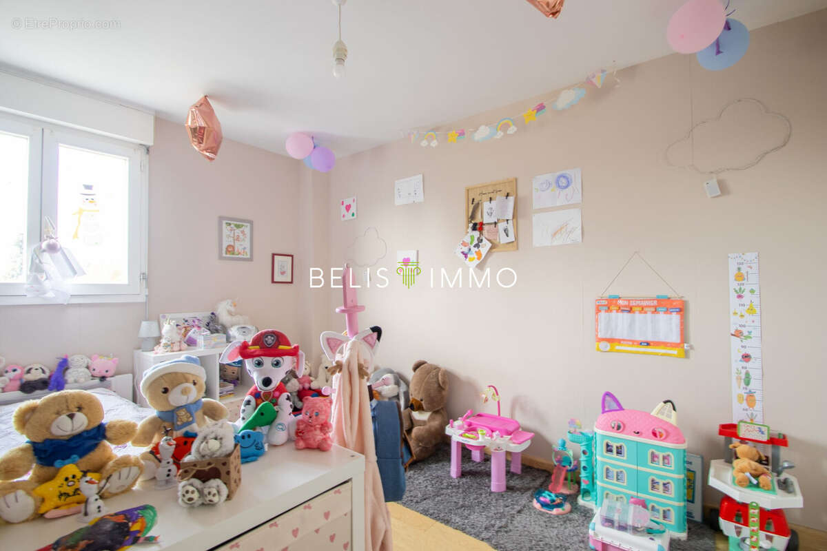 Maison à MONTLOUIS-SUR-LOIRE