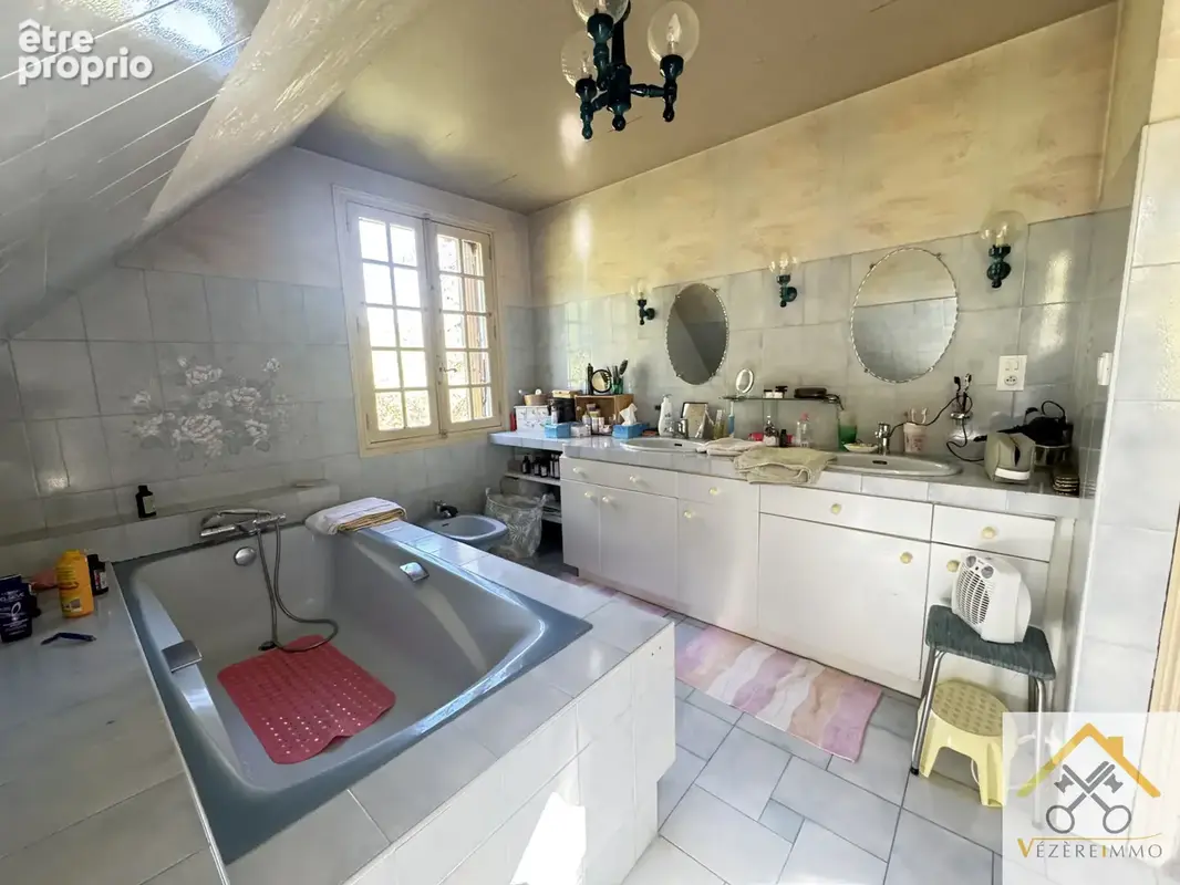 Maison traditionnelle Saint Solve - photo 7