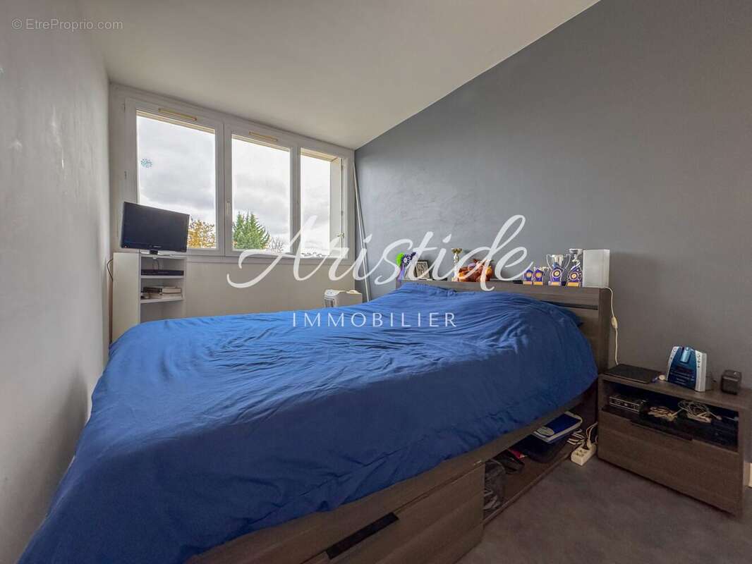 Appartement à SAINT-CYR-SUR-LOIRE