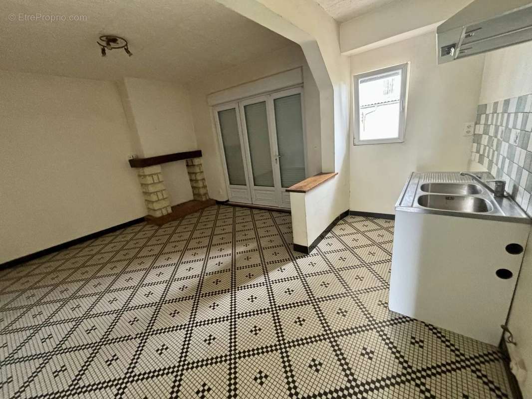 Maison à SAUSSIGNAC