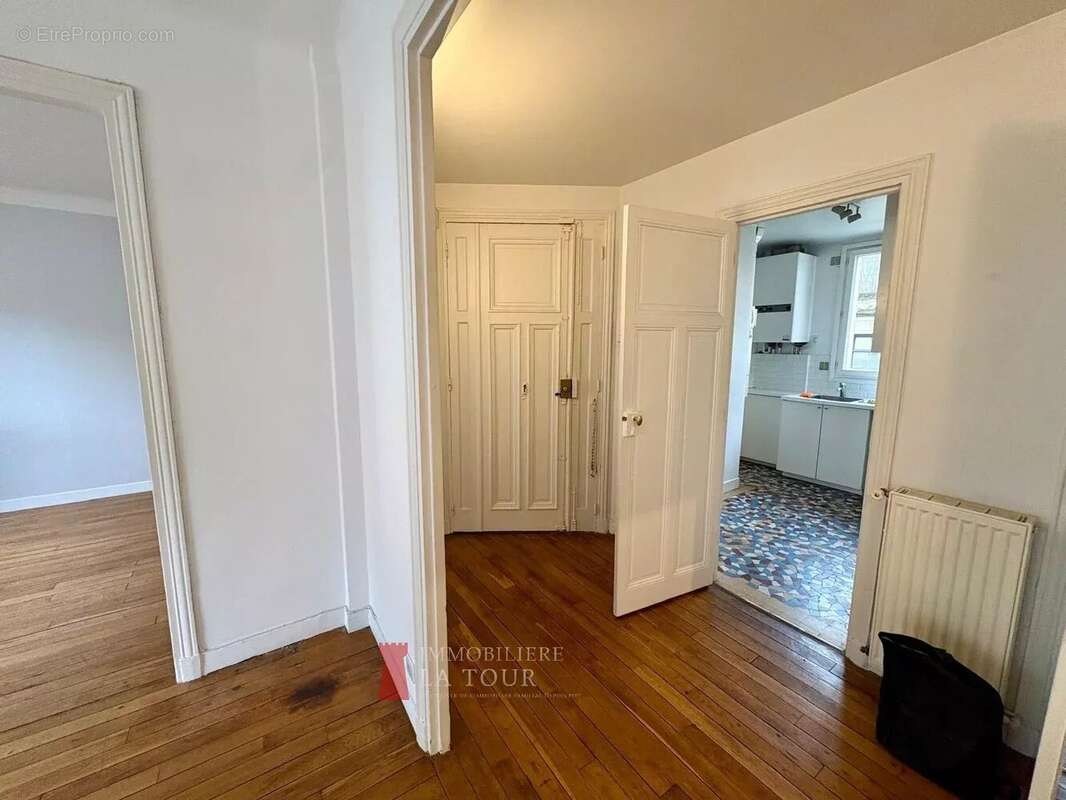 Appartement à PARIS-17E