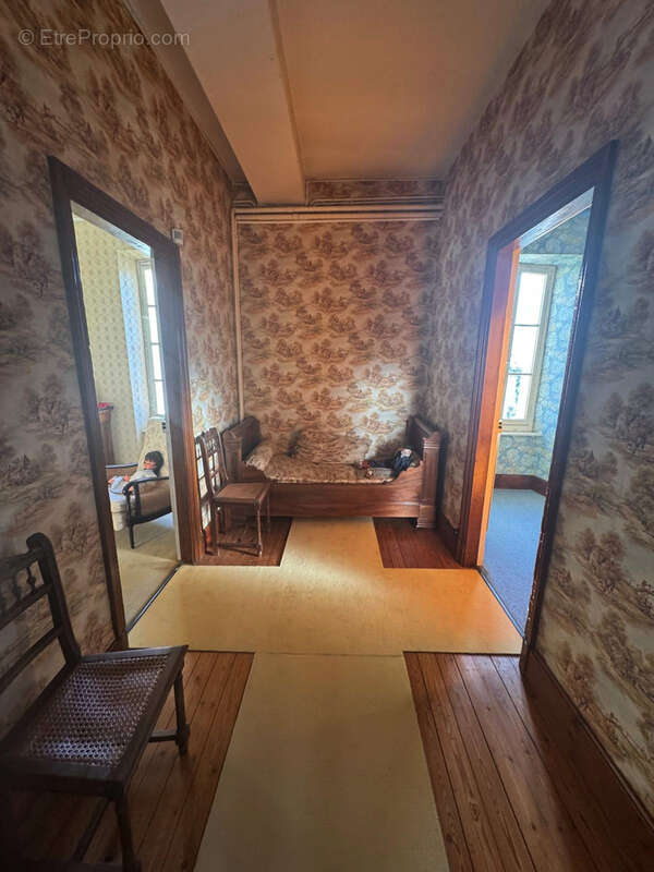 Maison à SAINT-MARTIN-LE-VIEIL