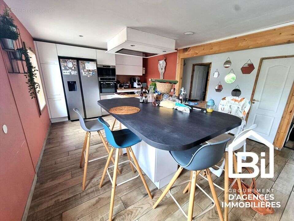 Maison à TOURVILLE-SUR-ODON