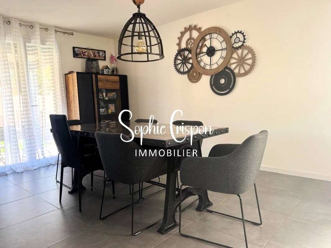 Maison à MONTAUROUX