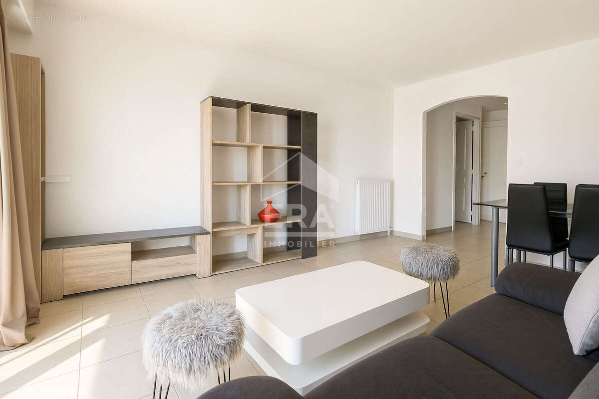 Appartement à LE CANNET