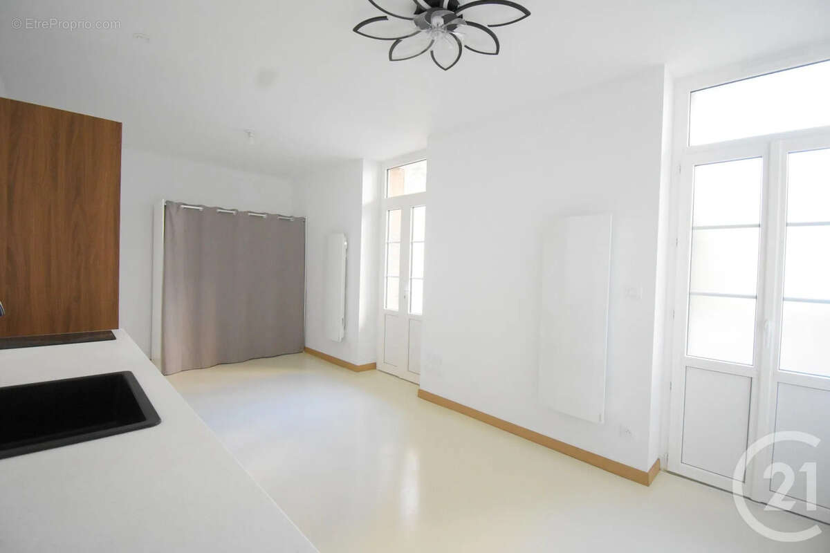 Appartement 20 m² à Vichy  - photo 3