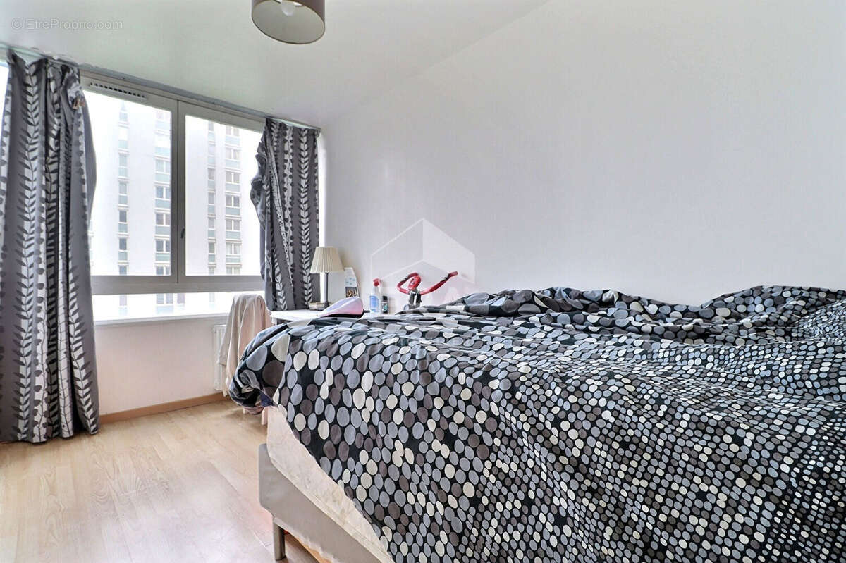 Appartement à AUBERVILLIERS