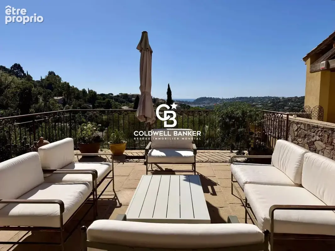 Cavalaire-sur-mer – villa provençale – vue mer – piscine - photo 18