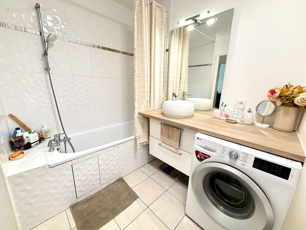 Appartement à BEZONS