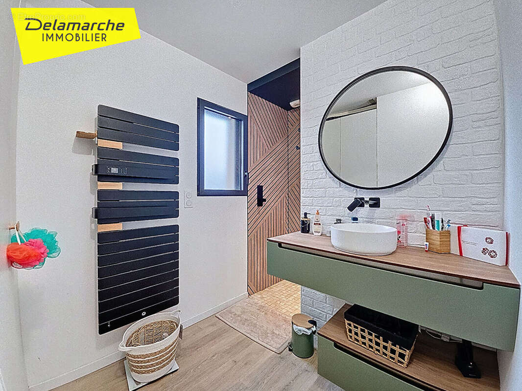 A vendre maison climatisée Brehal  6 pièces vie de plain pied avec des belles prestations - photo 11