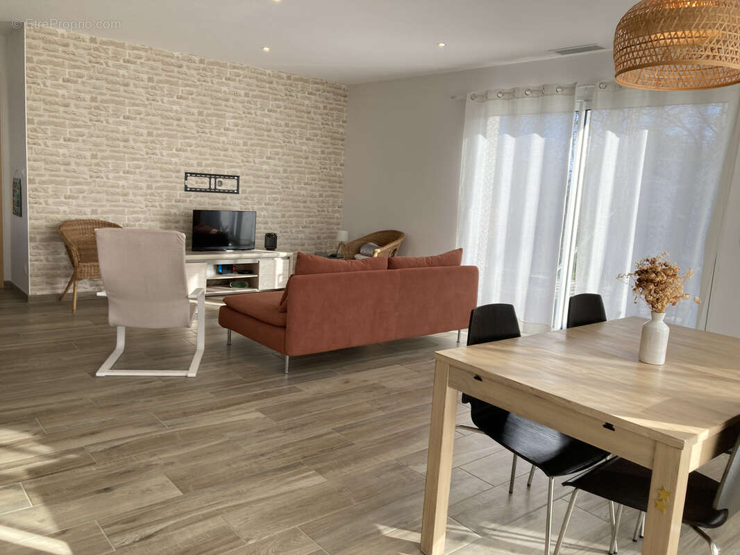Maison à LANGON