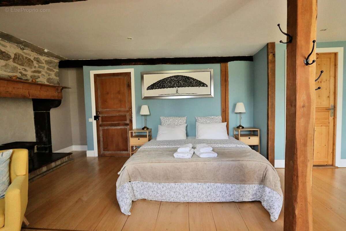 Maison à LA BARTHE-DE-NESTE