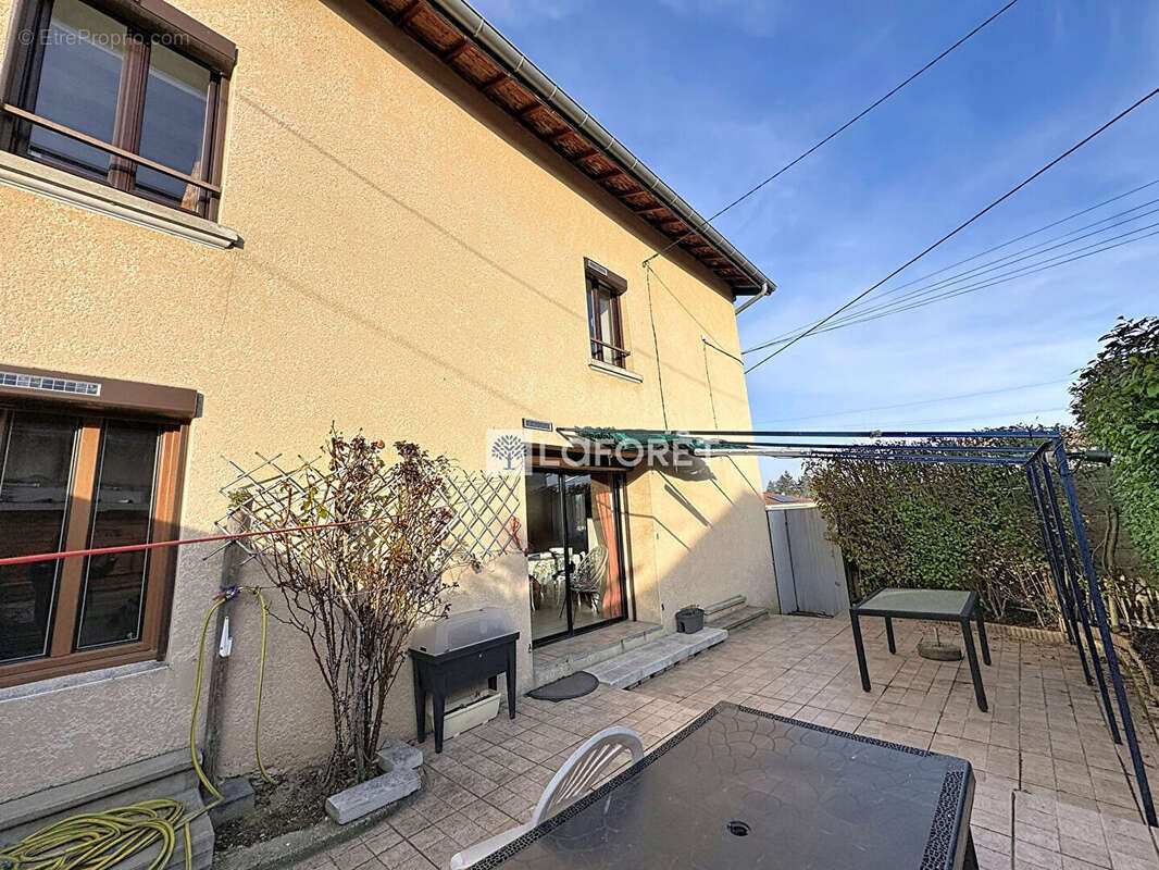 Maison à RUY