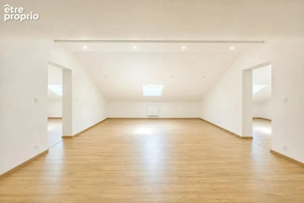 Maison de 9 pièces de 225 m² située à Chaligny - photo 12