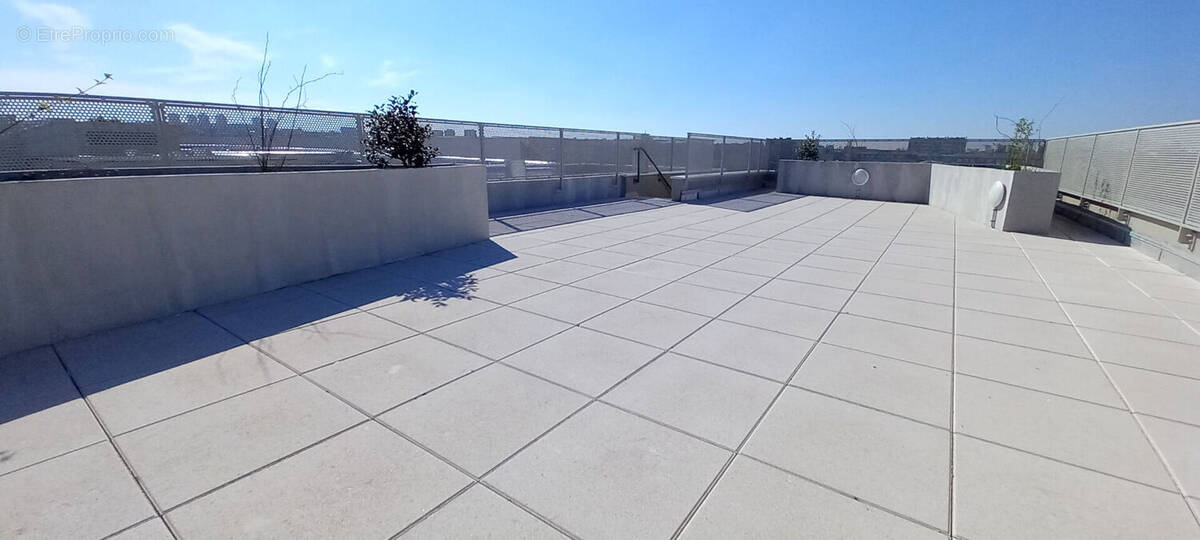 Appartement à BONDY