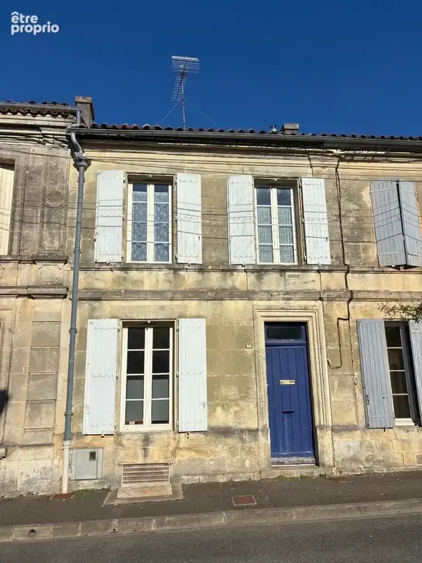 Maison à COGNAC