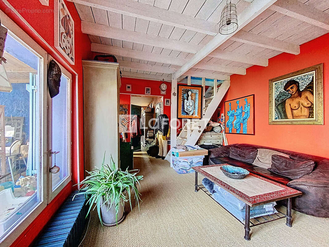 Maison à VERNEUIL-SUR-SEINE