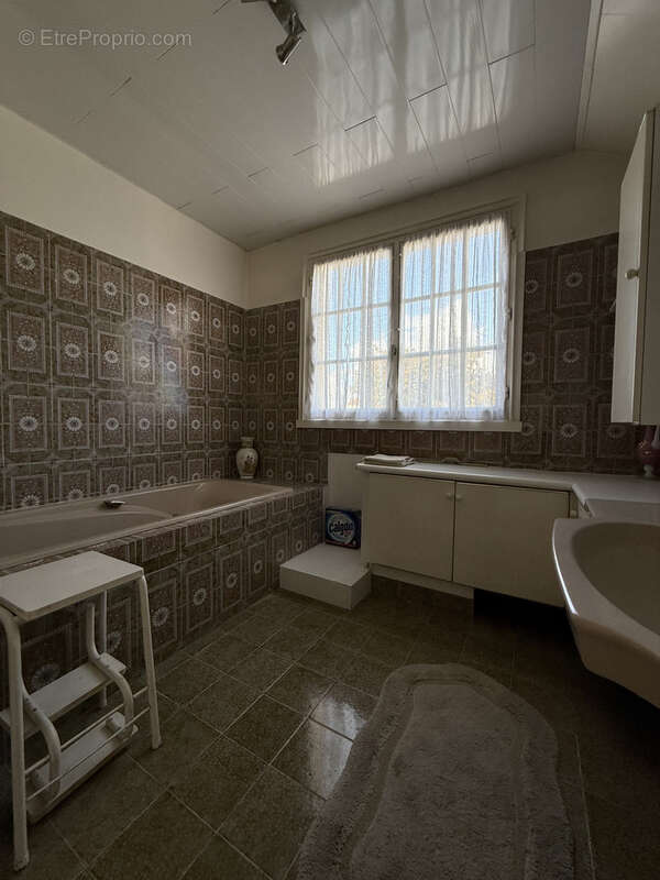 Maison à LE BLANC-MESNIL