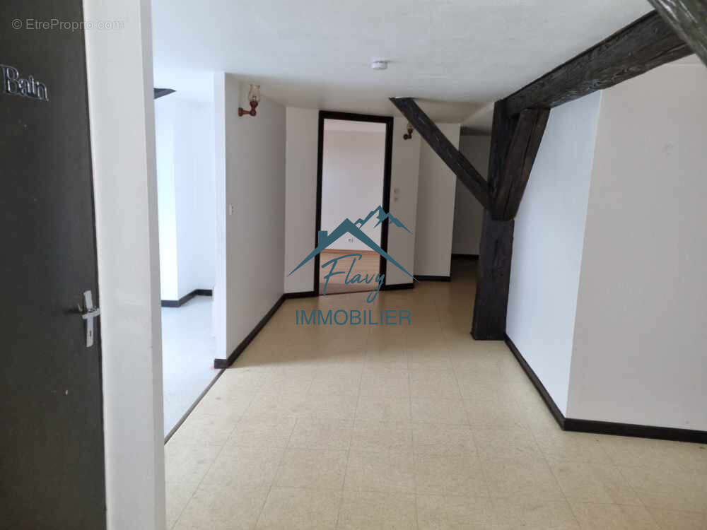 Appartement à BRUYERES