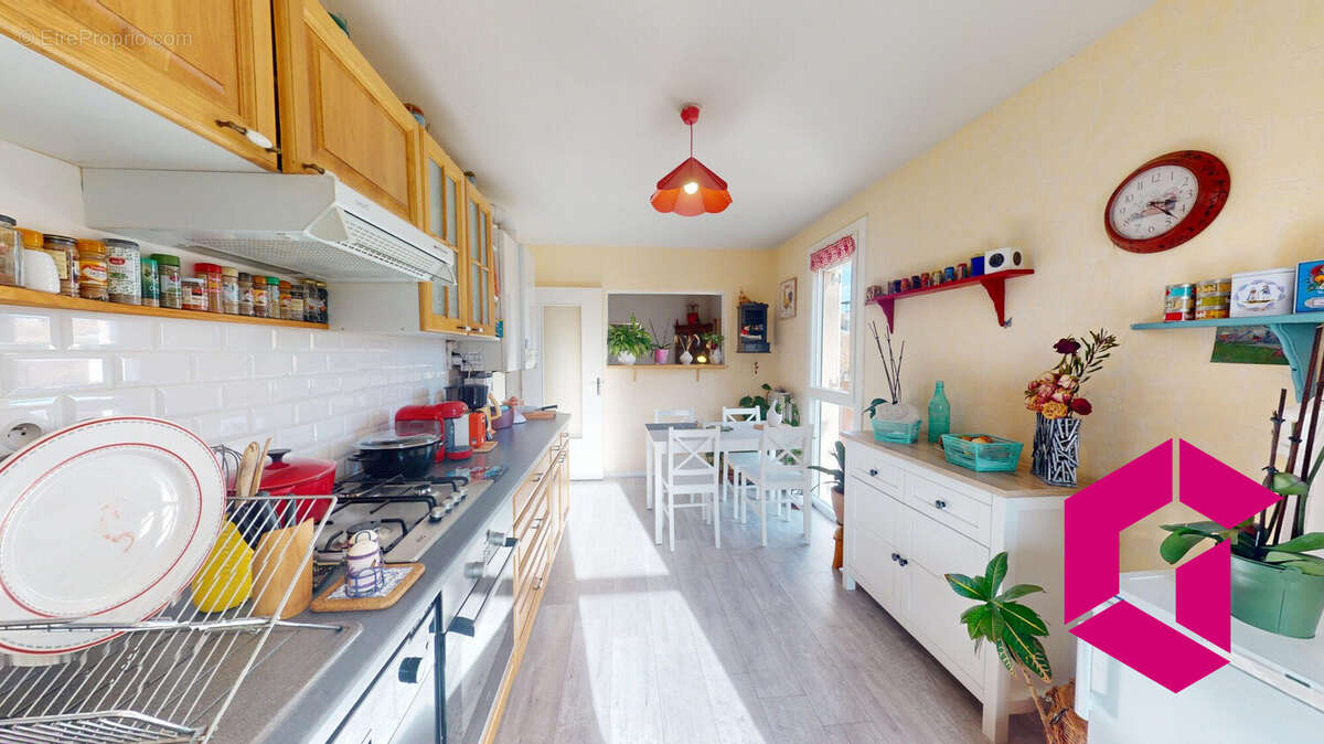 Appartement à VALS-PRES-LE-PUY