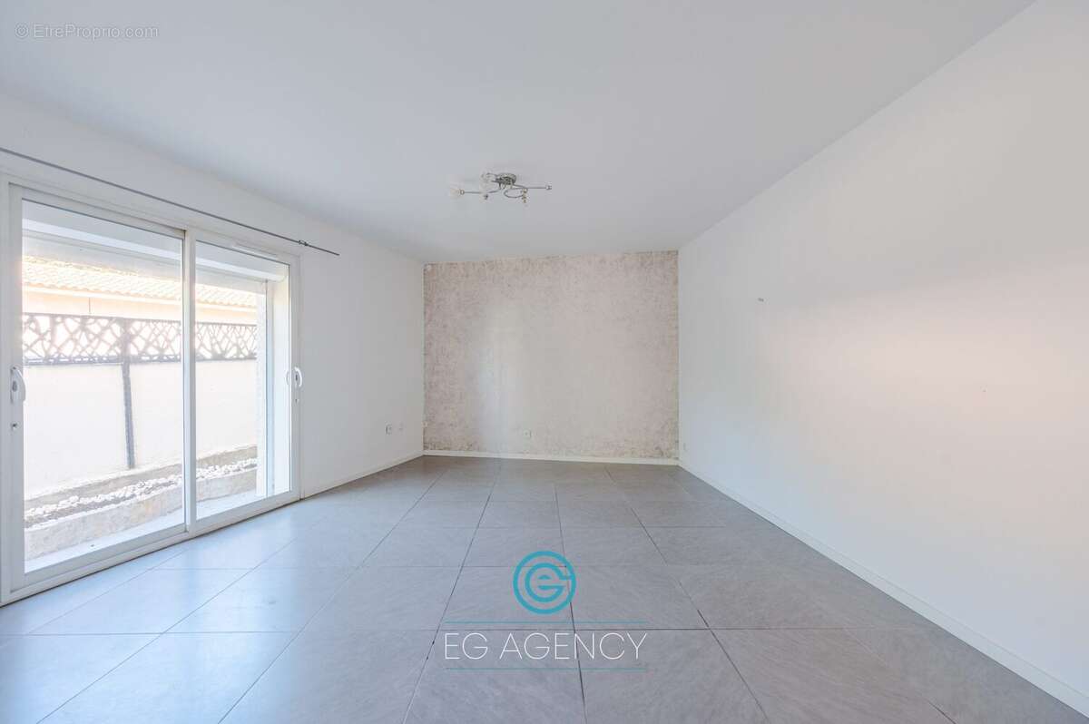 Maison 90 m² à Marseille-9e  - photo 3