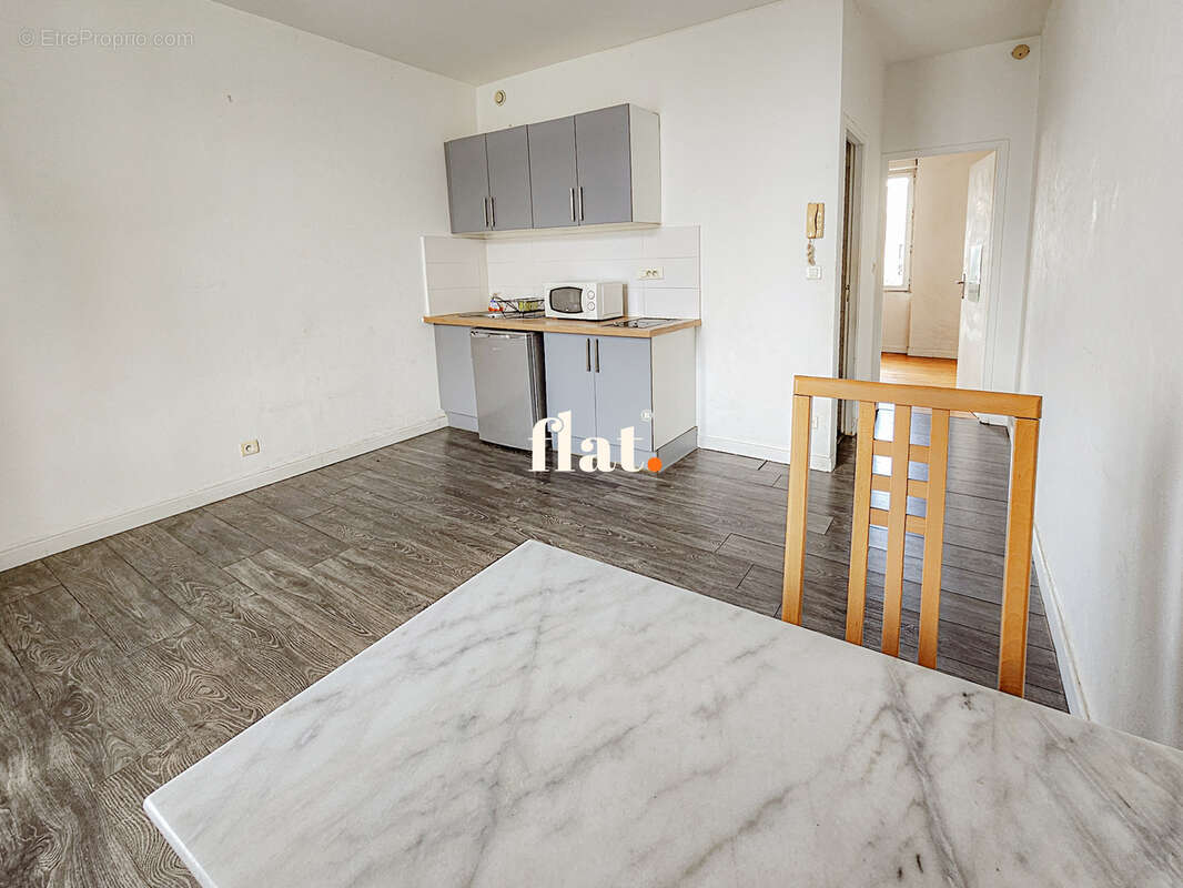 Appartement 2 pièces 29m2-Nantes-Route de Rennes-Transports et commerces à proximité - photo 4