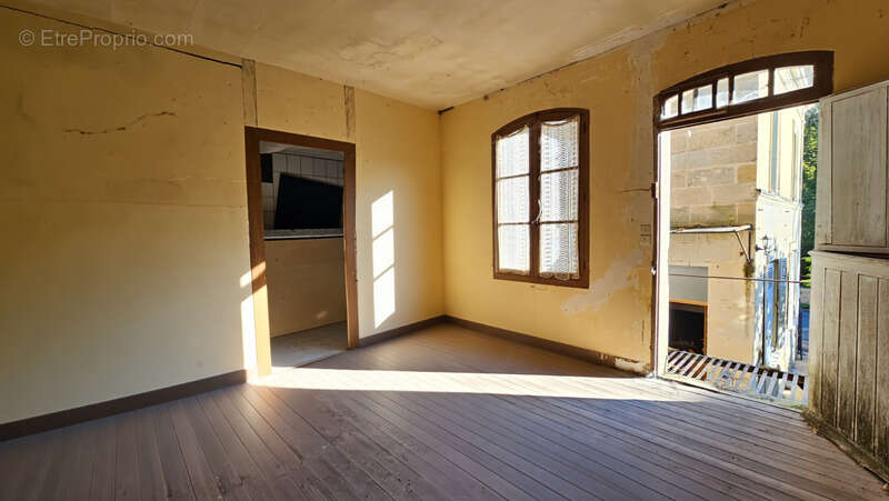 Maison à BEAUMONT-SUR-DEME