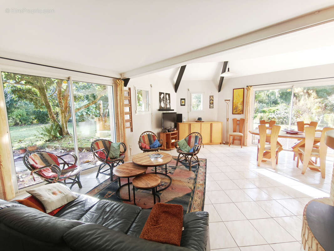 Maison à GUEMENE-PENFAO