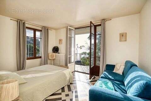 Maison à CARQUEIRANNE