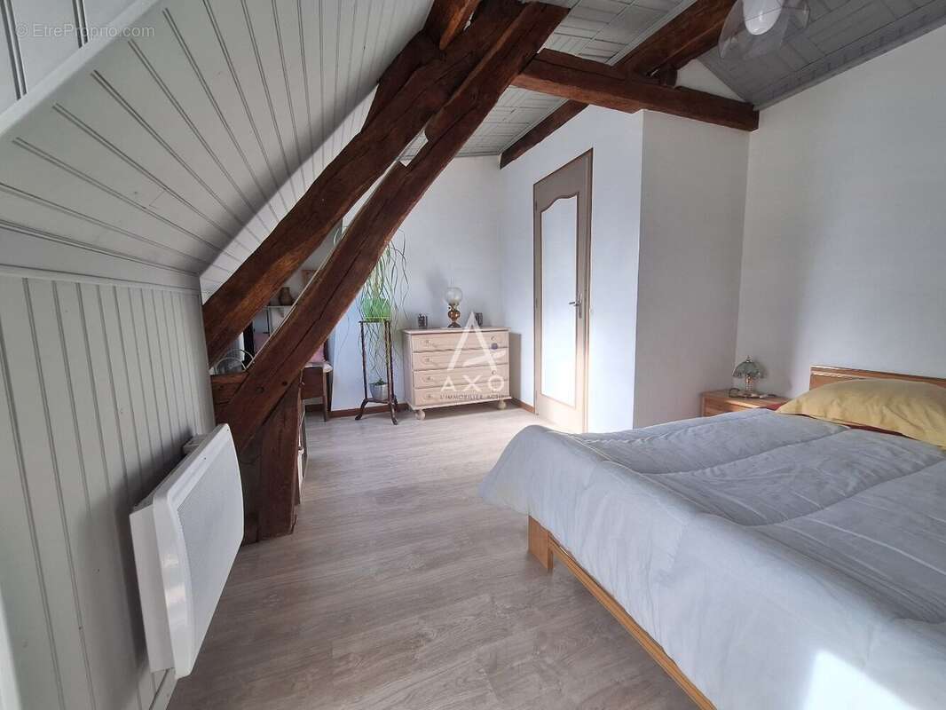 Maison de ville aux beaux volumes - photo 12