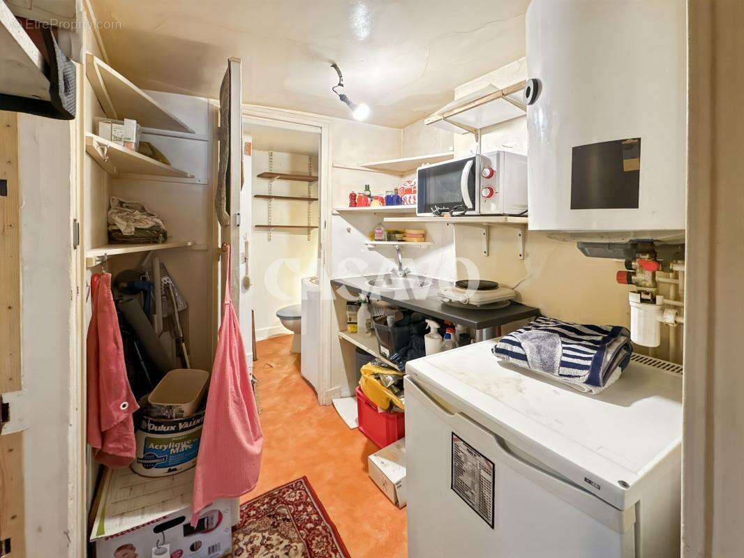 Appartement à PARIS-1E