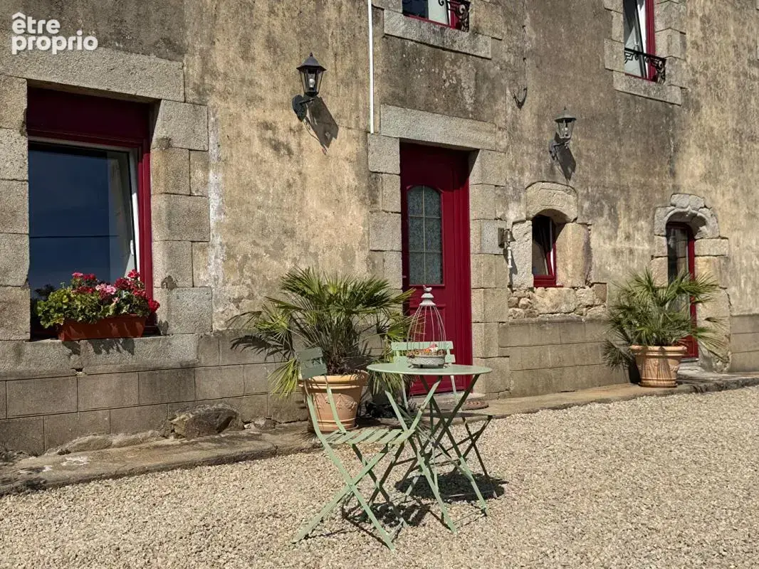 Maison à LOCOAL-MENDON