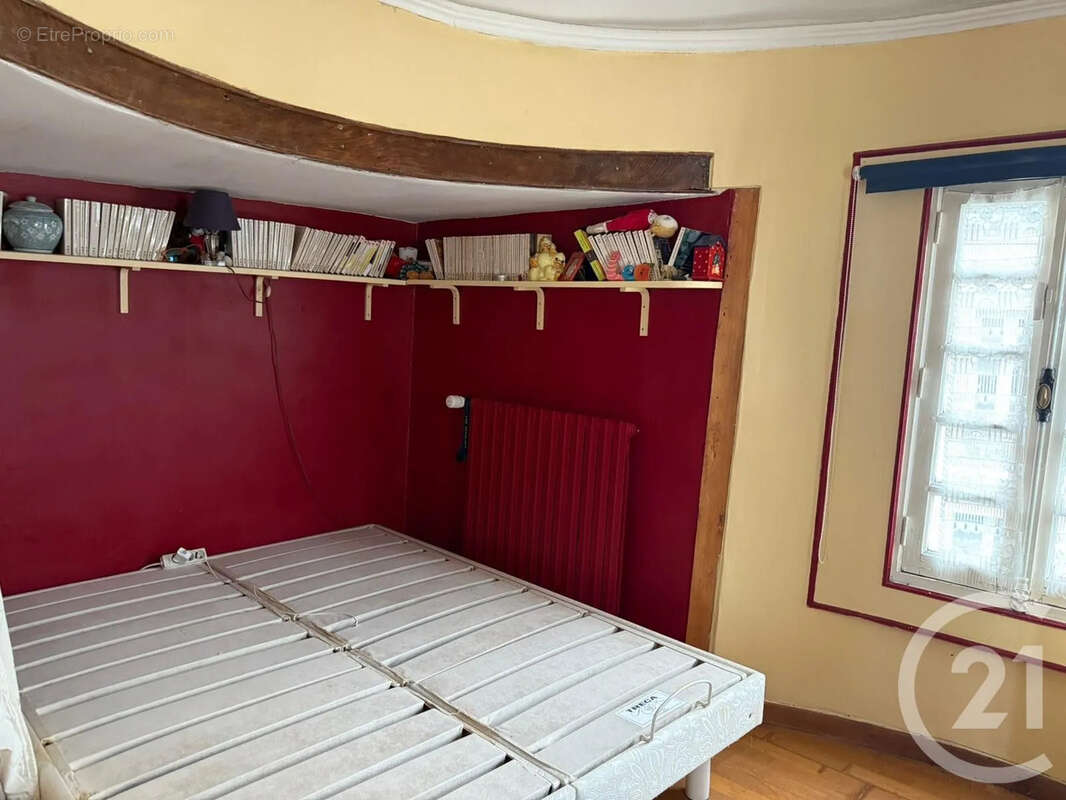 Maison à COSNE-COURS-SUR-LOIRE