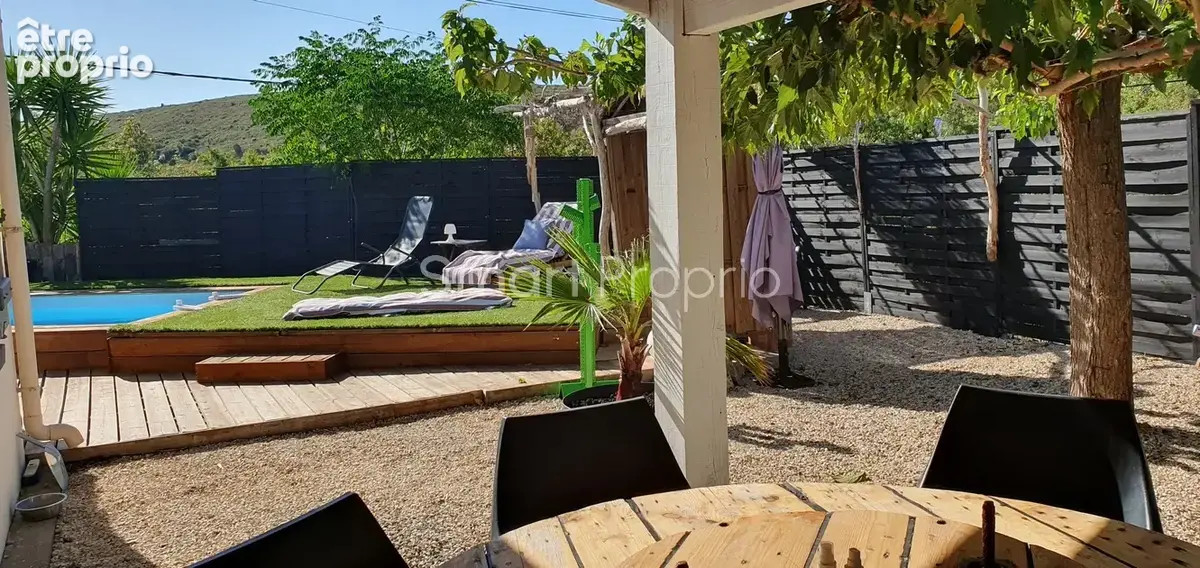 jolie maison de plain-pied *piscine bois semi-enterrée * secteur calme et recherché* vue dégagée - photo 2