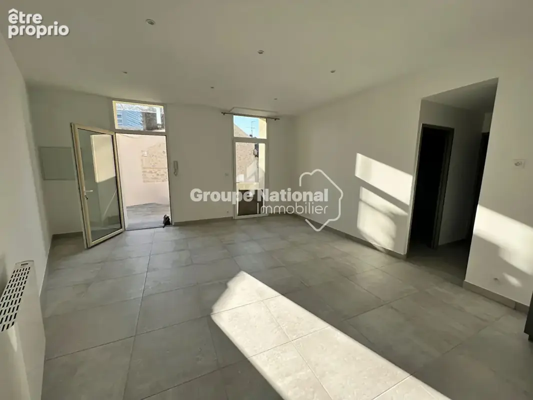 Proche Jean-Jaures immeuble de rapport composé de 2 P3 avec terrasse et balcon - photo 10