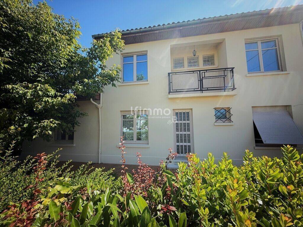 Maison à VILLENAVE-D'ORNON