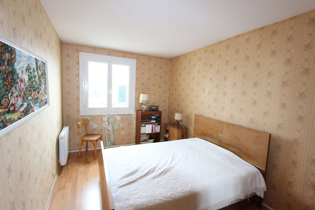 Appartement à VARENNES-VAUZELLES