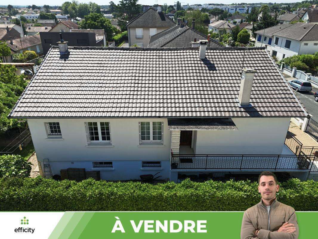 Maison à POITIERS