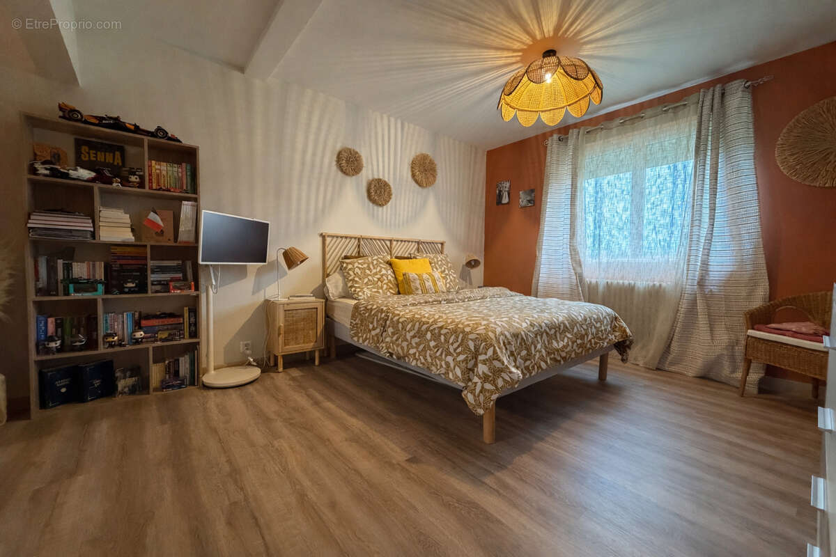 Maison à CONCHES-EN-OUCHE