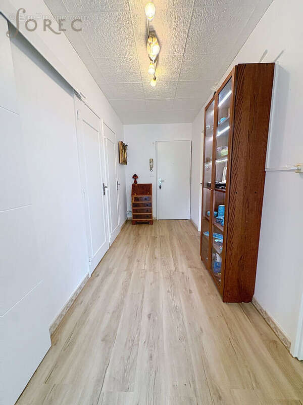 Appartement F2 Metz  Vallières - photo 10